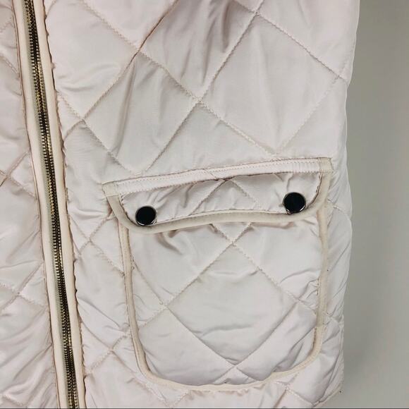 Altar’d State cream quilted puffer pocket vest - Picture 4 of 7